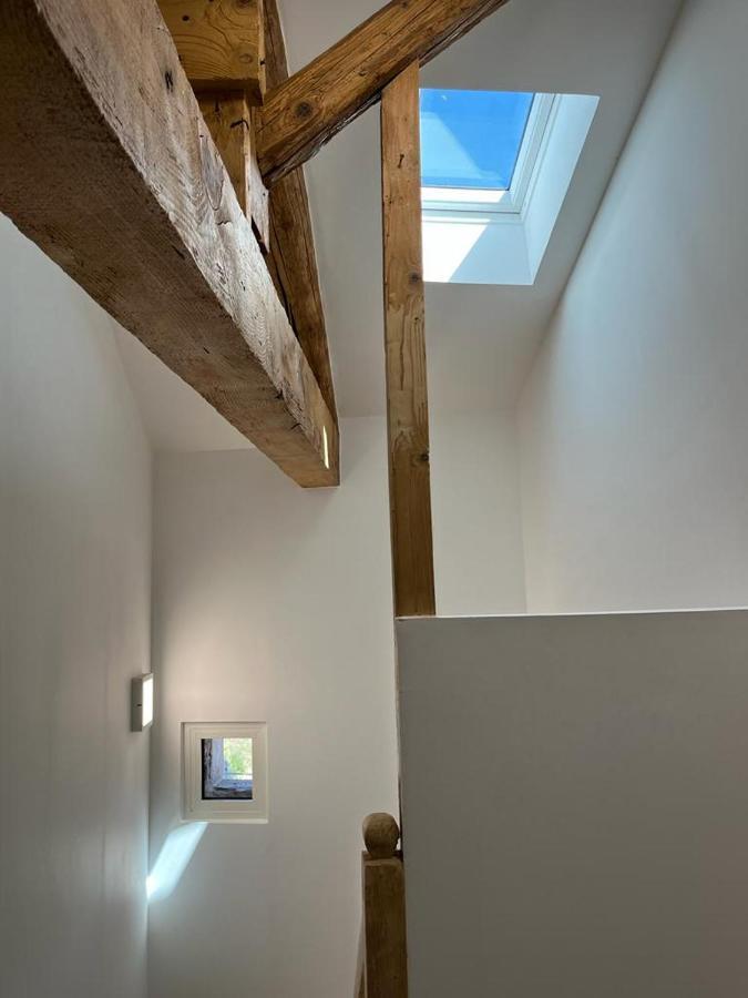 Superbe Maison De Ville, Renovee A 15 Min De Lyon Saint-Symphorien-dʼOzon Eksteriør bilde