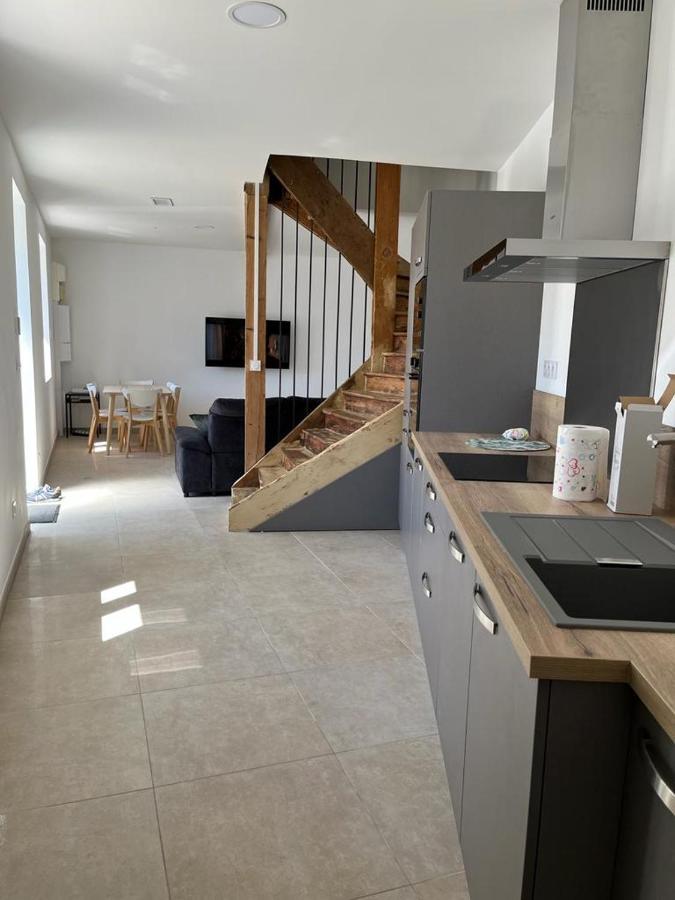 Superbe Maison De Ville, Renovee A 15 Min De Lyon Saint-Symphorien-dʼOzon Eksteriør bilde
