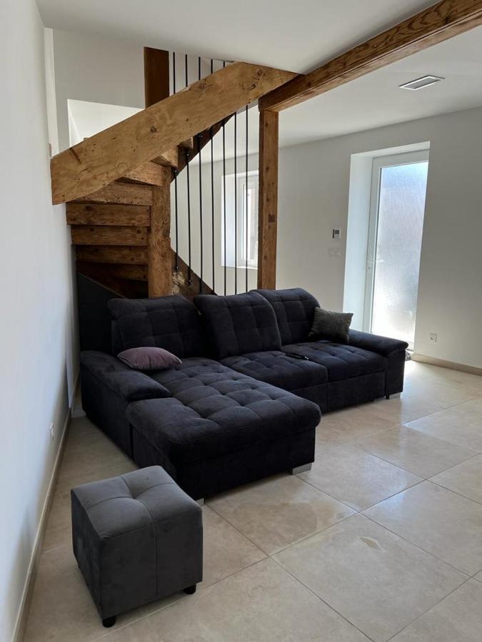 Superbe Maison De Ville, Renovee A 15 Min De Lyon Saint-Symphorien-dʼOzon Eksteriør bilde